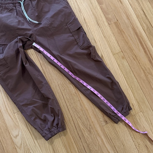 Vuori Birch Cargo Jogger Pepper Brown Sz M - Picture 3 of 9